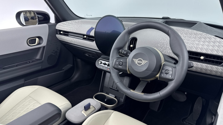 MINI Cooper 2.0 C Exclusive 2dr Auto Petrol Convertible